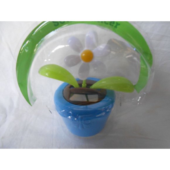 NEW CUTE Solar Powered Dancing White Daisy Flower in Blue Pot Bobble Sun Toy - Picture 2 of 2